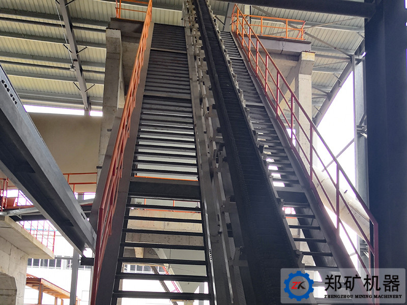 DJ大傾角皮帶輸送機